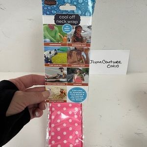 NEW Cooling neck wrap,Cooler, Wearable Cool Neck Wraps,Reusable Neck Cool dog